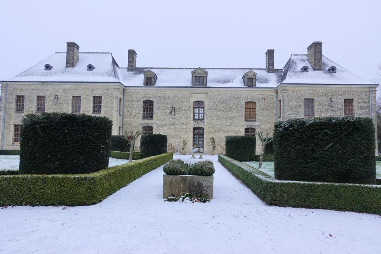 Hotel Chateau Du Bu 4*