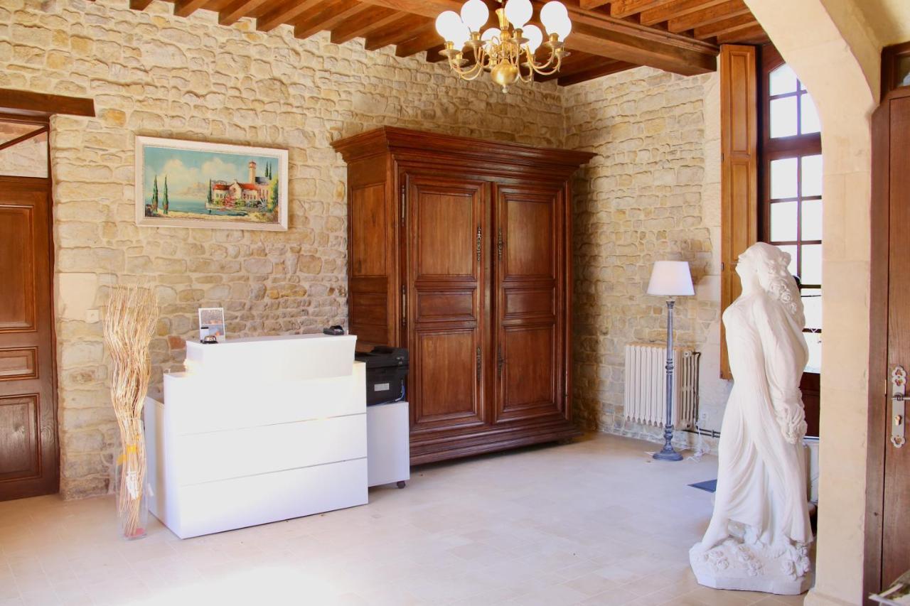 Chateau Du Bu
