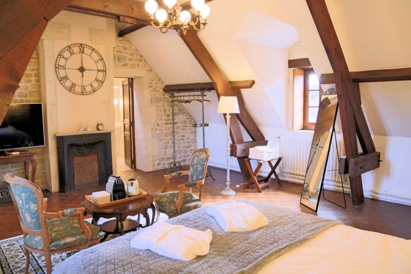 Chateau Du Bu